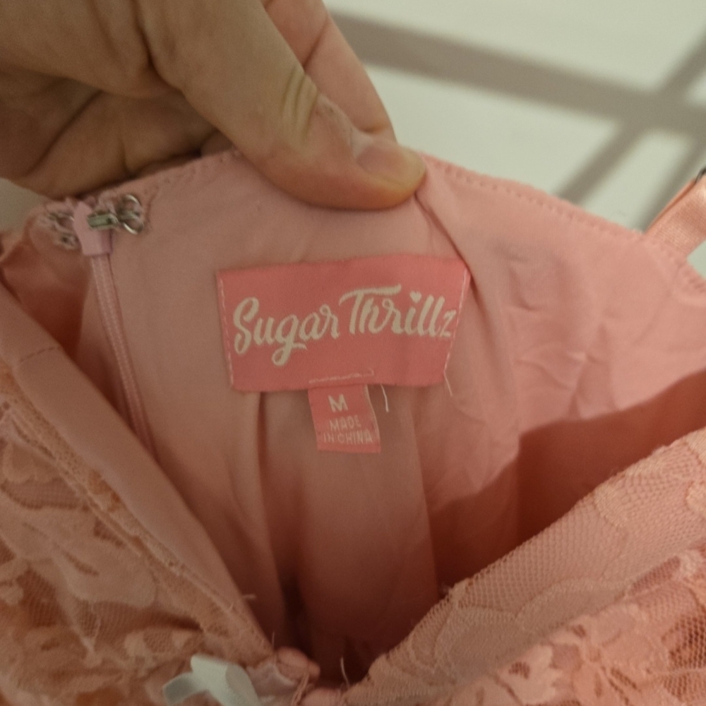 Sugar Thrillz Blush Lace Dress - Picture 4 of 4